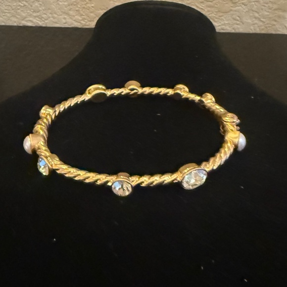 NWOT  RARE Gold Brighton Monte Carlo Hinged Bangle w/Pearl & Crystals  Retired - Picture 3 of 4